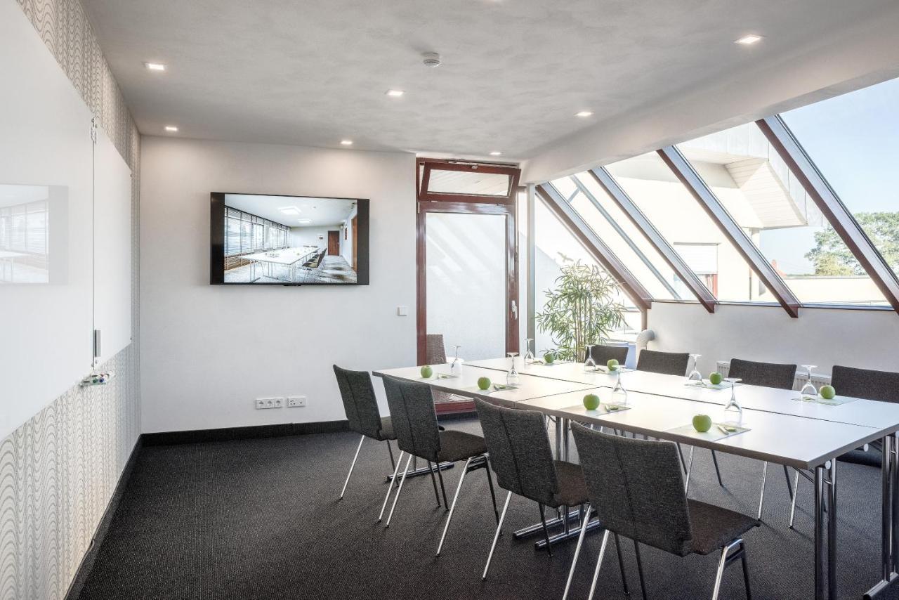 Hotel Vorfelder Walldorf  Exteriér fotografie