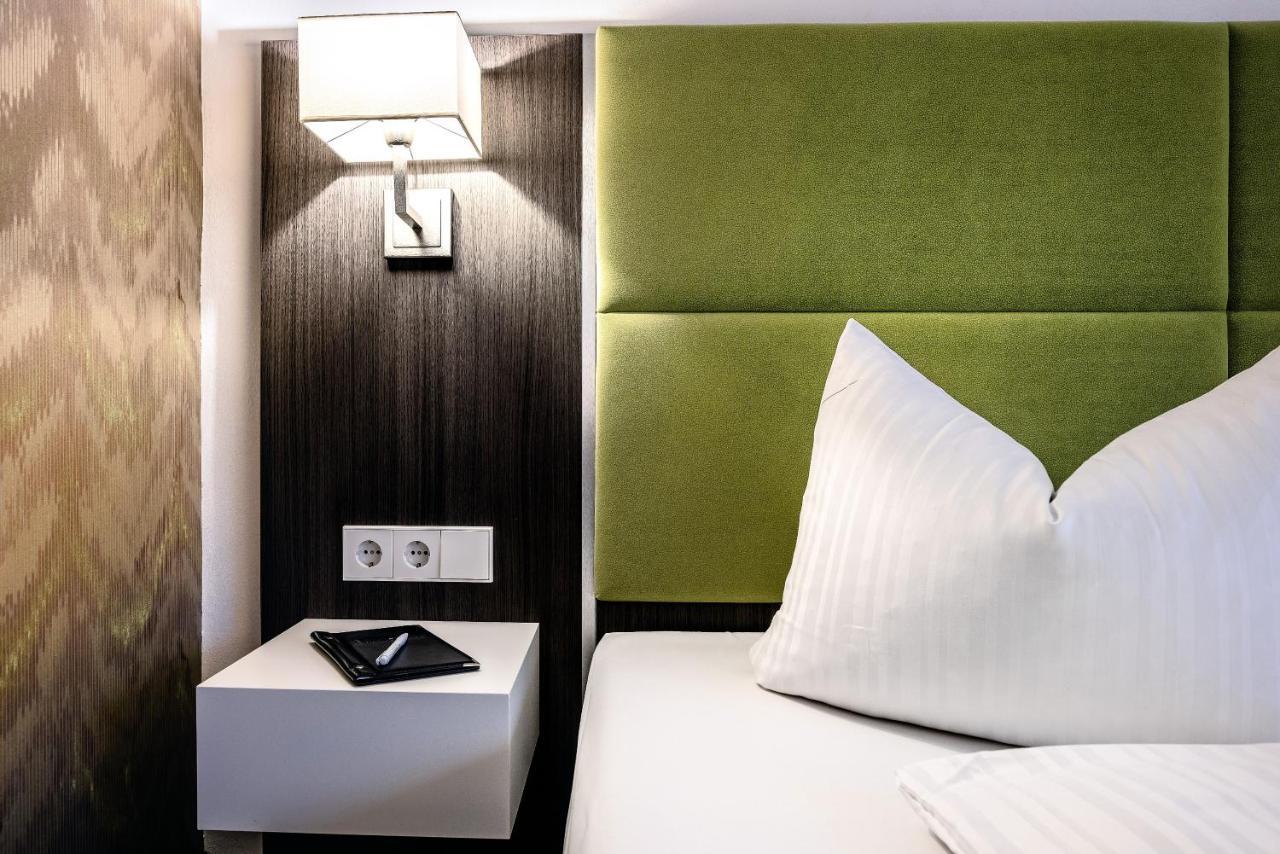 Hotel Vorfelder Walldorf  Exteriér fotografie